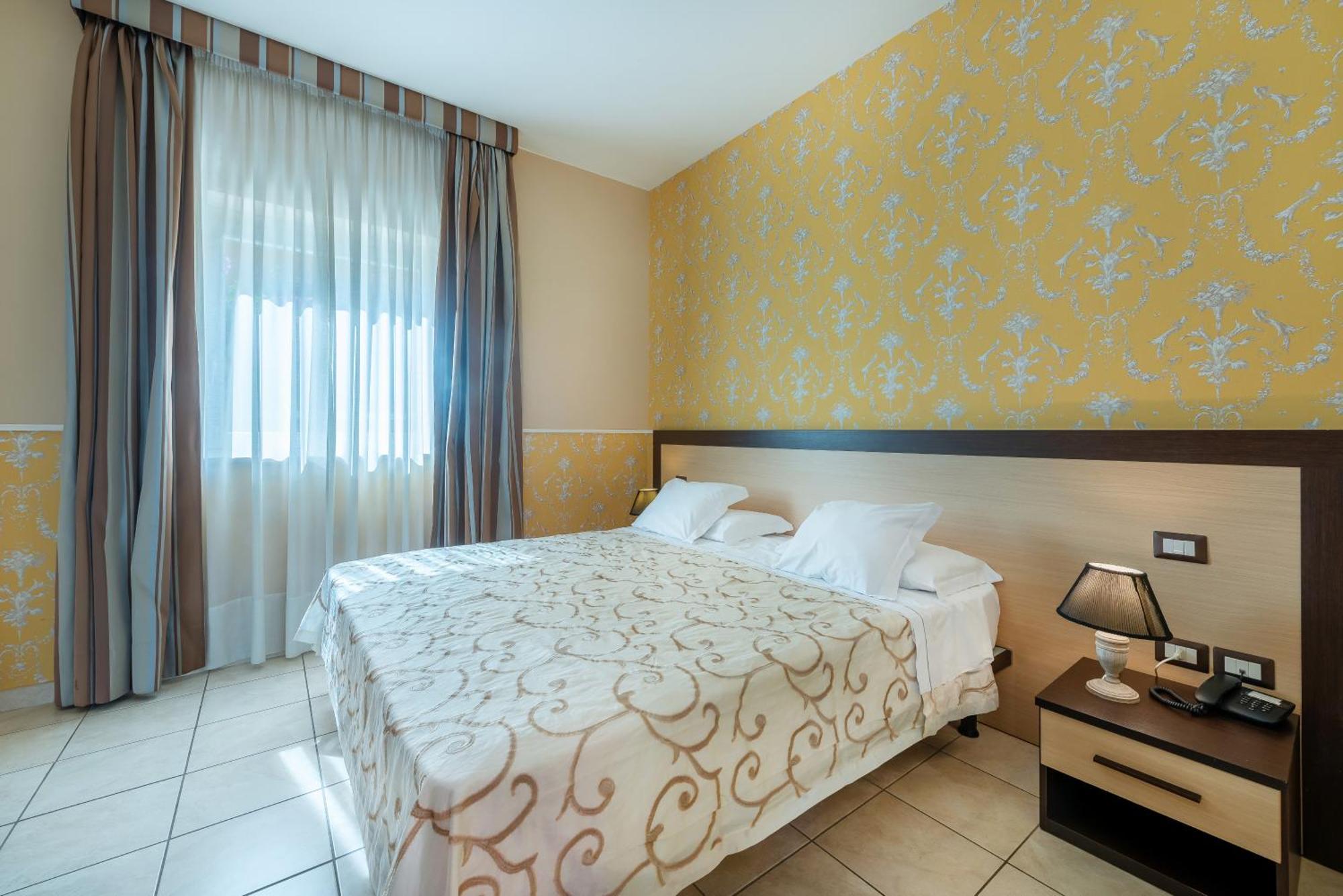 Hotel De La Ville Relais Fiumicino Buitenkant foto
