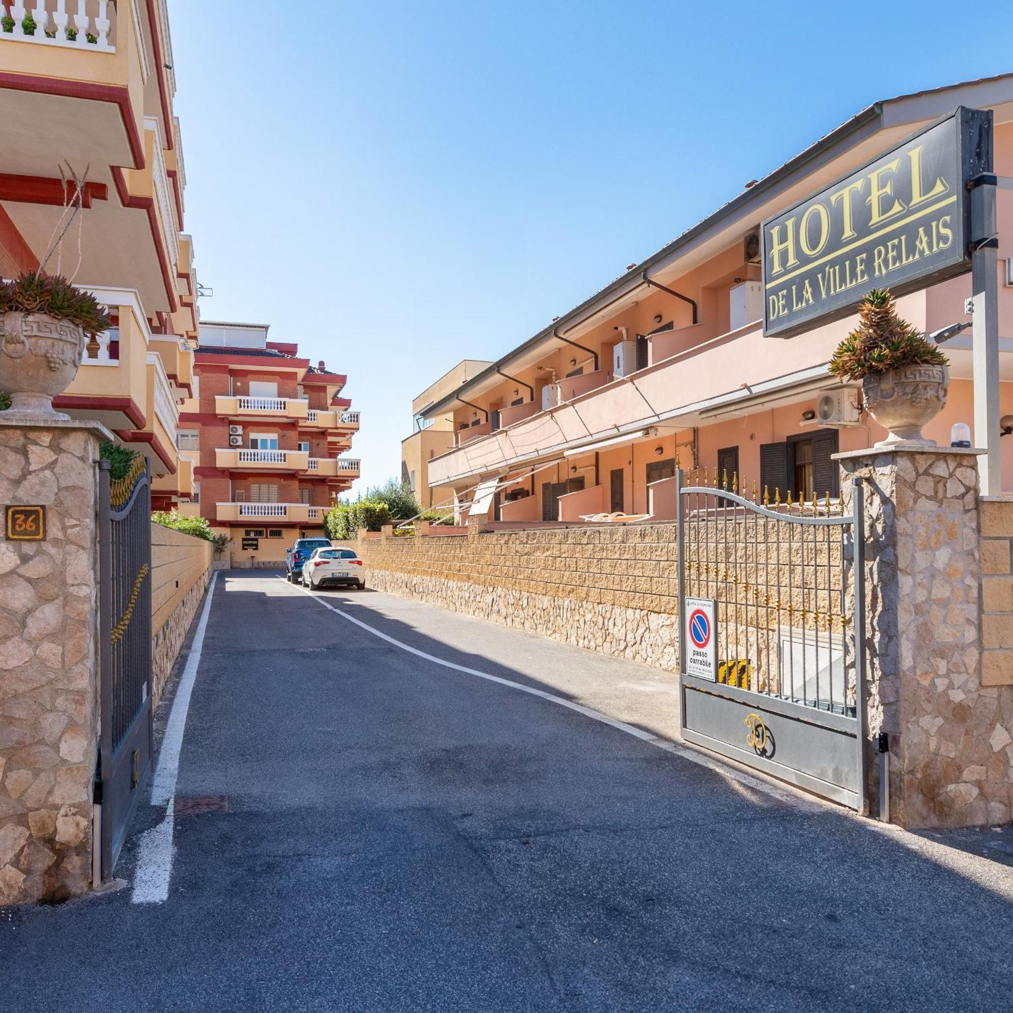 Hotel De La Ville Relais Fiumicino Buitenkant foto